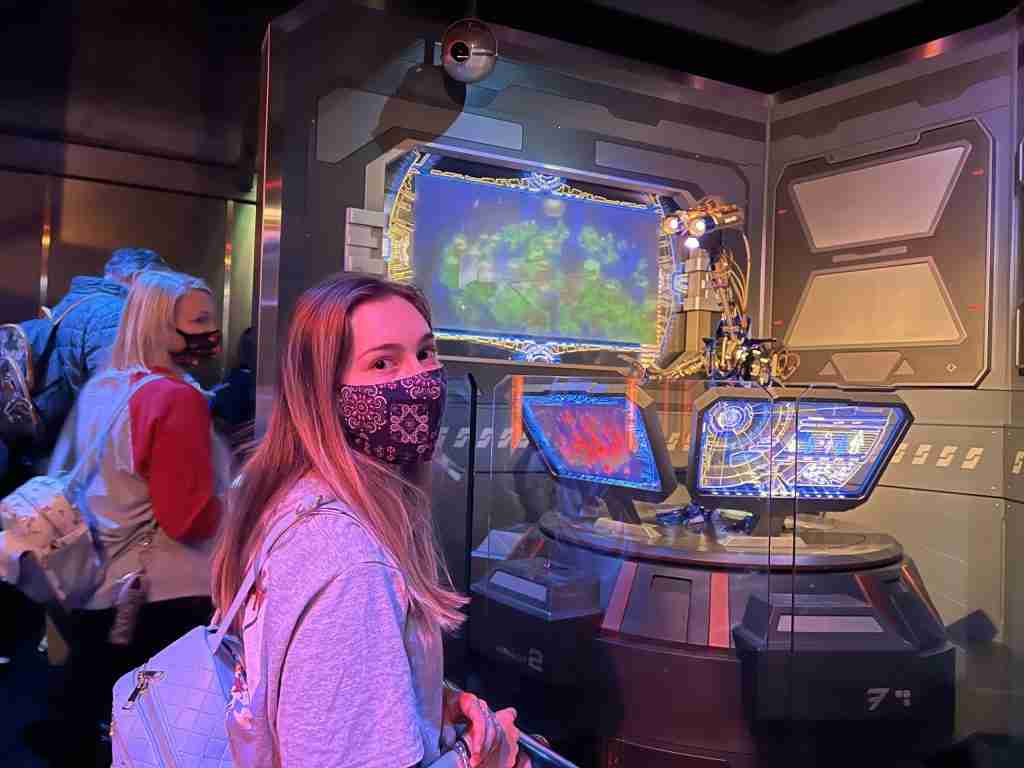 Ride queue for Star Tours