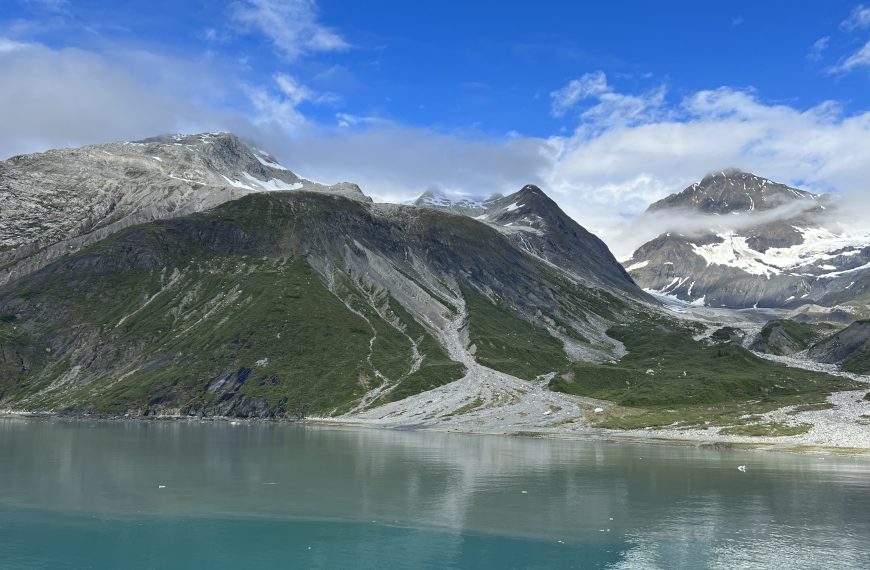 Scenes of Glacier Bay from a cruise ship captured by the Miles with McConkey Travel Blog
