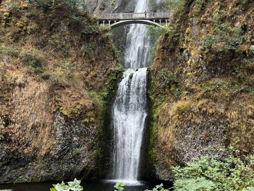 View of Multnomah Falls from base