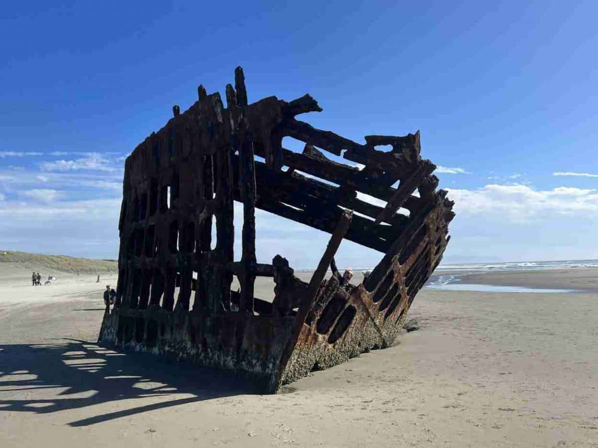 Peter Iredale shipwreck