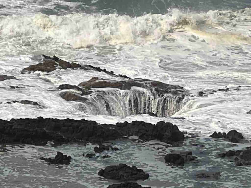 Thor's Well in Cape Perpetua