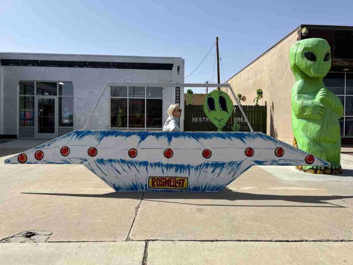 Alien statues along street in Roswell, New Mexico