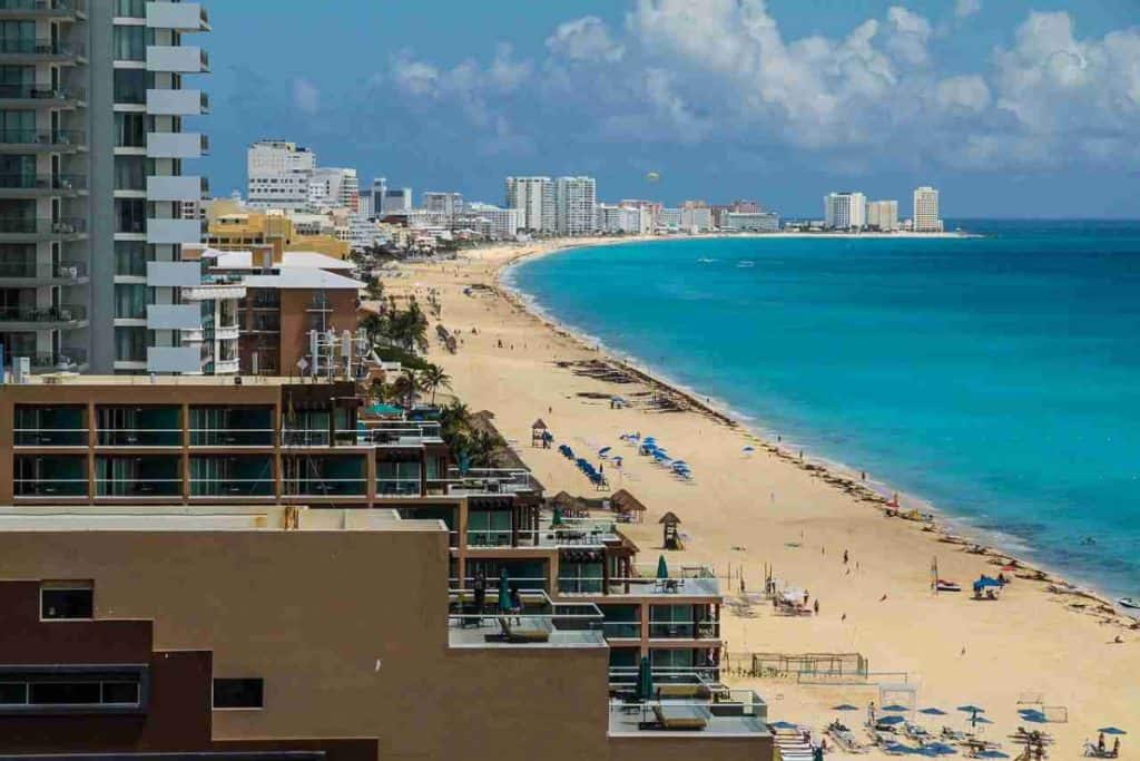 Cancun strip