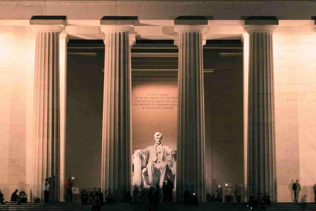 a statue in a room