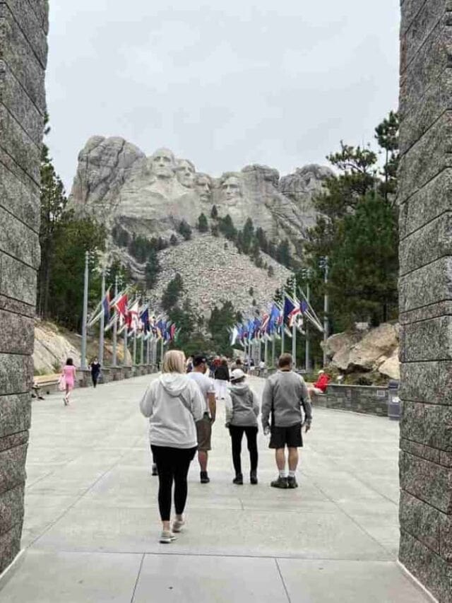 Signs for main attractions at Mount Rushmore
