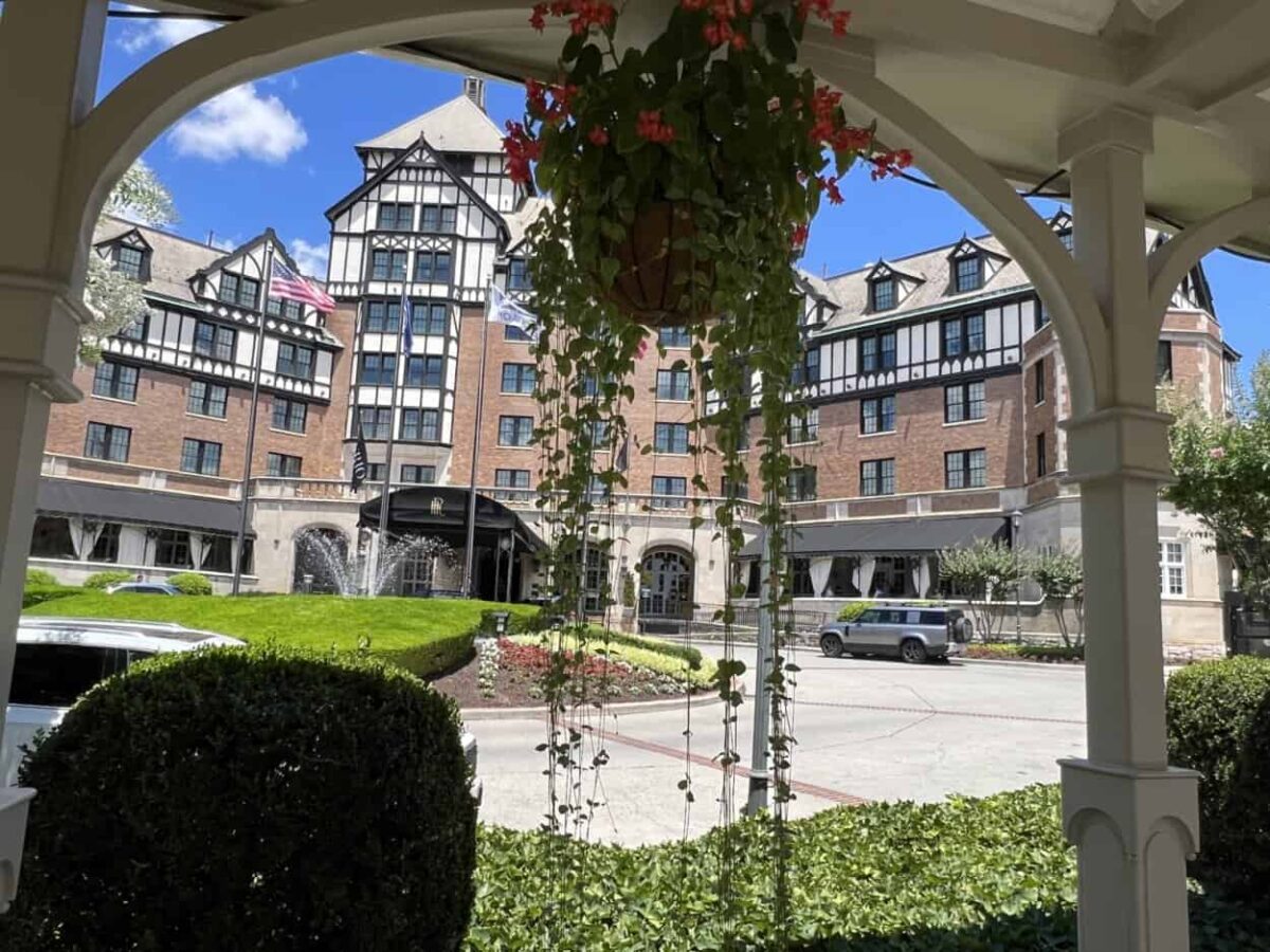 The front of The Hotel Roanoke