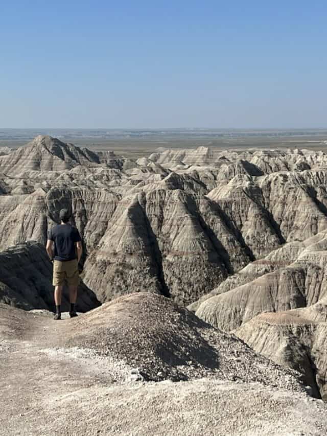 badlands national park scott looking out